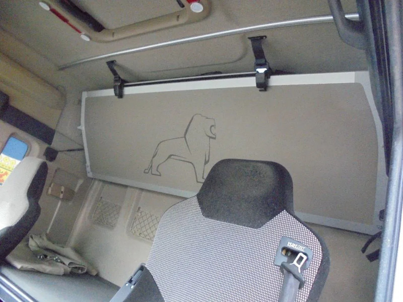 Tractor MAN TGX 18.420: foto 15 Tractor MAN TGX 18.420: foto 15