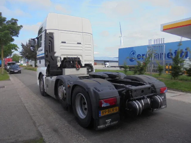 MAN TGX 26.500 XXL NL TRUCK SMART TACHO 20X IN STOCK - Tractor: foto 4 MAN TGX 26.500 XXL NL TRUCK SMART TACHO 20X IN STOCK - Tractor: foto 4