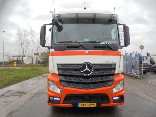 Mercedes-Benz Actros 1836 LS - Tractor: foto 2 Mercedes-Benz Actros 1836 LS - Tractor: foto 2