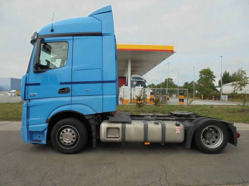 Mercedes-Benz Actros 1842 10 IN STOCK - Tractor: foto 5 Mercedes-Benz Actros 1842 10 IN STOCK - Tractor: foto 5