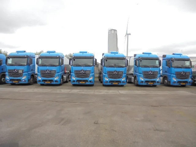 Mercedes-Benz Actros 1842 LS EUR6 10X - Tractor: foto 3 Mercedes-Benz Actros 1842 LS EUR6 10X - Tractor: foto 3