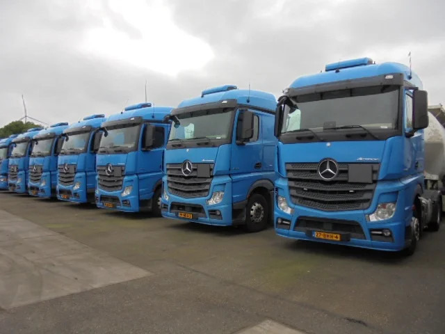 Mercedes-Benz Actros 1842 LS EUR6 10X - Tractor: foto 1 Mercedes-Benz Actros 1842 LS EUR6 10X - Tractor: foto 1