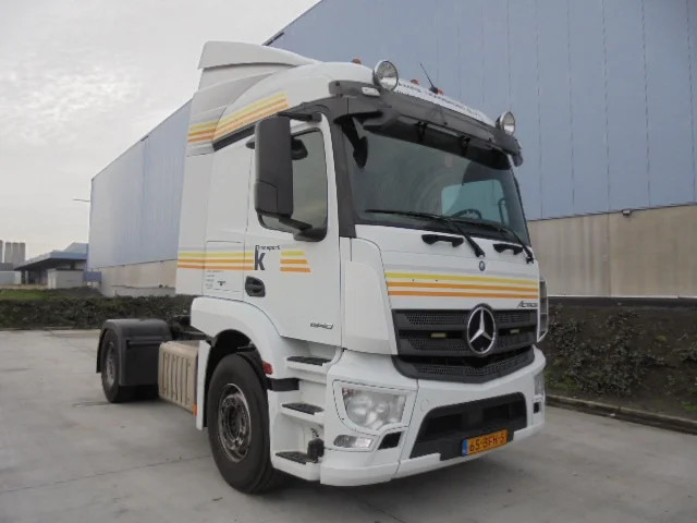 Mercedes-Benz Actros 1940 - Tractor: foto 3 Mercedes-Benz Actros 1940 - Tractor: foto 3