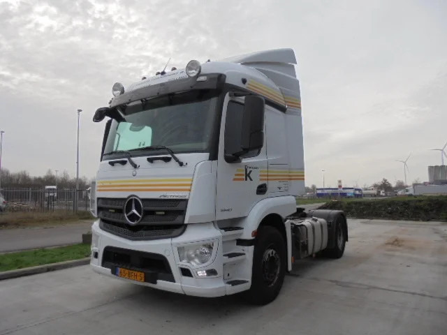 Mercedes-Benz Actros 1940 - Tractor: foto 1 Mercedes-Benz Actros 1940 - Tractor: foto 1
