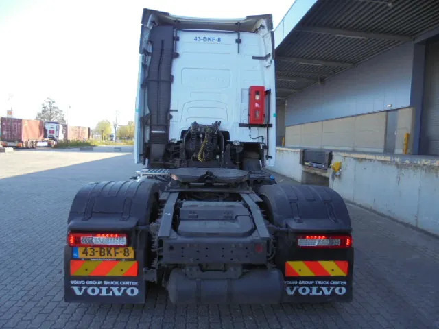 Volvo FH 13.420 NL TRUCK - Tractor: foto 5 Volvo FH 13.420 NL TRUCK - Tractor: foto 5