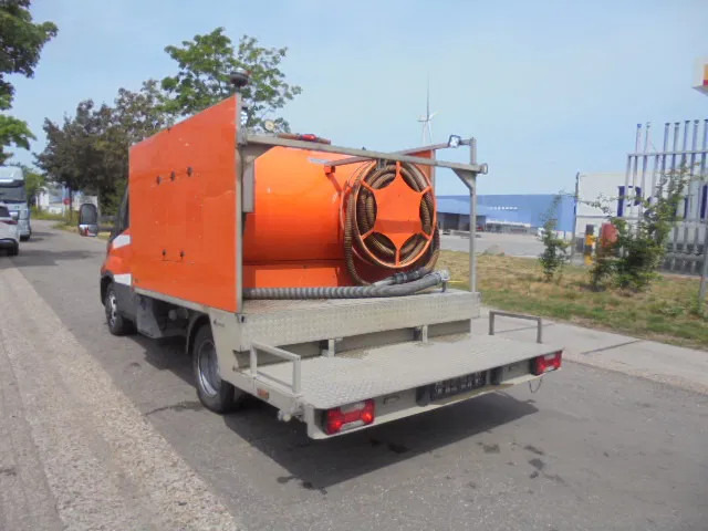 Veículo comercial Iveco Daily 35C14: foto 6