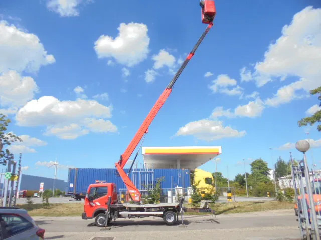 Veículo comercial Renault Maxity 120 DXI: foto 18