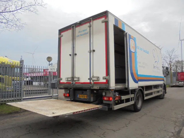 Volvo FE 250 CHEREAU NL TRUCK - Camião isotérmico: foto 4 Volvo FE 250 CHEREAU NL TRUCK - Camião isotérmico: foto 4