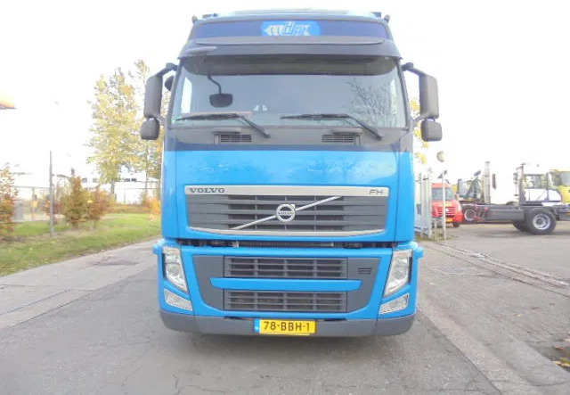 Volvo FH 420 6X2 NL TRUCK - Camião de lona: foto 2 Volvo FH 420 6X2 NL TRUCK - Camião de lona: foto 2