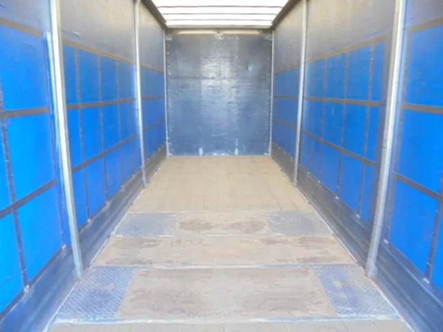 Volvo FH 460 6X2 NL TRUCK - Camião de lona: foto 5 Volvo FH 460 6X2 NL TRUCK - Camião de lona: foto 5