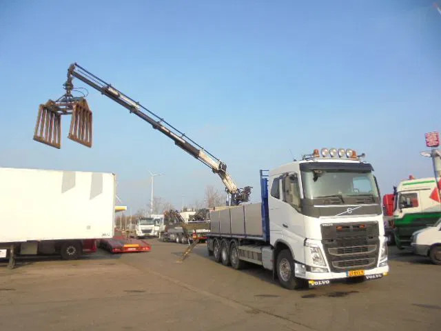 Volvo FH 460 FH 460 8X2 NL TRUCK - Camião grua: foto 3 Volvo FH 460 FH 460 8X2 NL TRUCK - Camião grua: foto 3