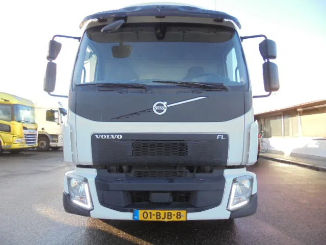 Volvo FL 210 APK-TUV 16-01-2026 - Camião furgão: foto 2 Volvo FL 210 APK-TUV 16-01-2026 - Camião furgão: foto 2