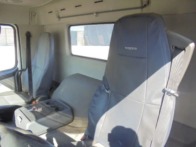 Locação financeira de Volvo FM 260 MANUAL GEAR NL TRUCK Volvo FM 260 MANUAL GEAR NL TRUCK: foto 15