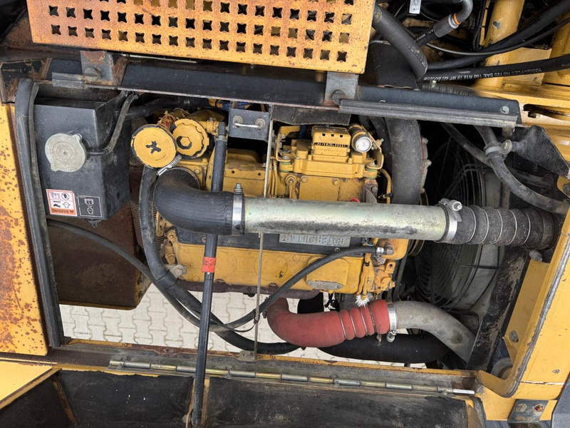 Escavadeira de rodas Caterpillar M 315 C: foto 15 Escavadeira de rodas Caterpillar M 315 C: foto 15