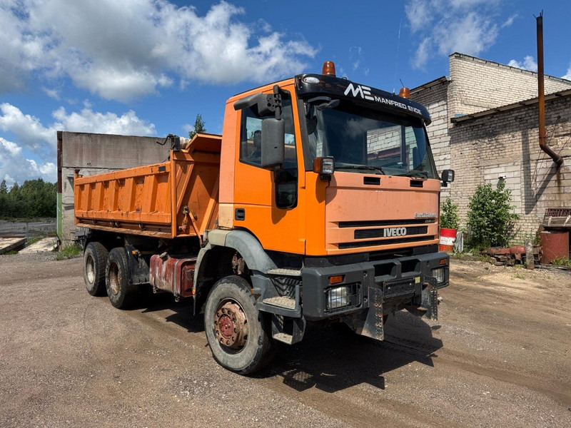 Iveco Eurotrakker 260E34 - Camião basculante: foto 2 Iveco Eurotrakker 260E34 - Camião basculante: foto 2