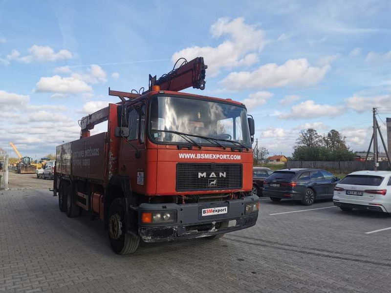 MAN 25.422 flatbed truck - Camião de caixa aberta/ Plataforma, Camião grua: foto 3 MAN 25.422 flatbed truck - Camião de caixa aberta/ Plataforma, Camião grua: foto 3