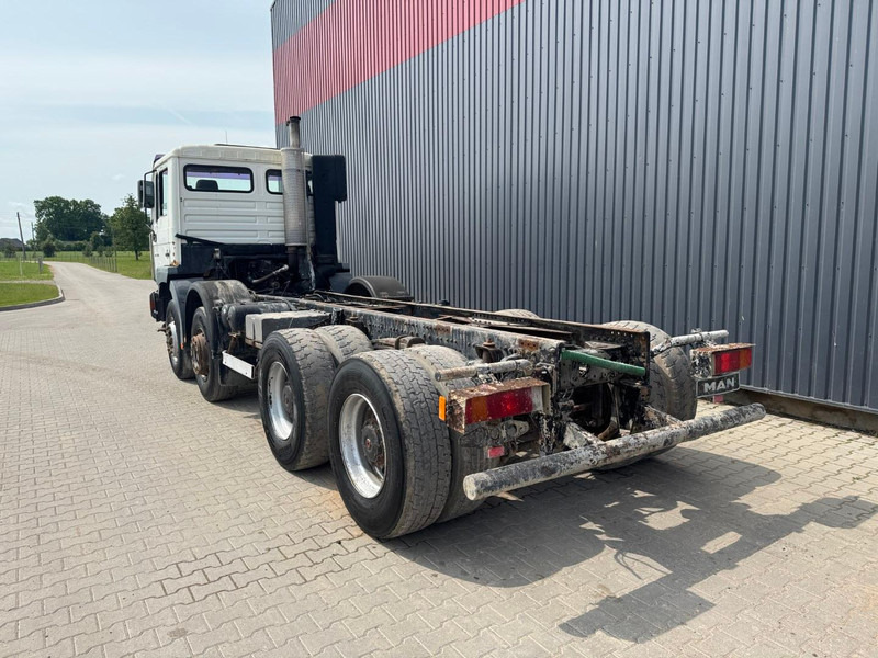 MAN 32.364 chassis truck - Camião chassi: foto 4 MAN 32.364 chassis truck - Camião chassi: foto 4