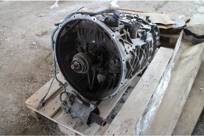 MAN ZF 12 AS 2130TD gearbox for MAN truck tractor - Caixa de velocidade para Camião: foto 3 MAN ZF 12 AS 2130TD gearbox for MAN truck tractor - Caixa de velocidade para Camião: foto 3
