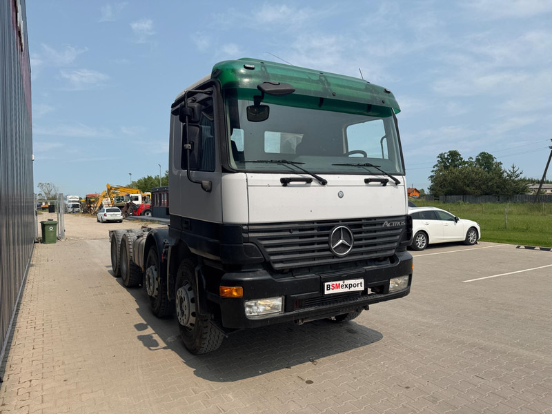 Mercedes-Benz Actros 3240 - Camião chassi: foto 2 Mercedes-Benz Actros 3240 - Camião chassi: foto 2