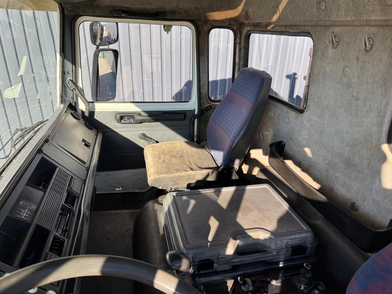 Camião basculante Renault G300: foto 6