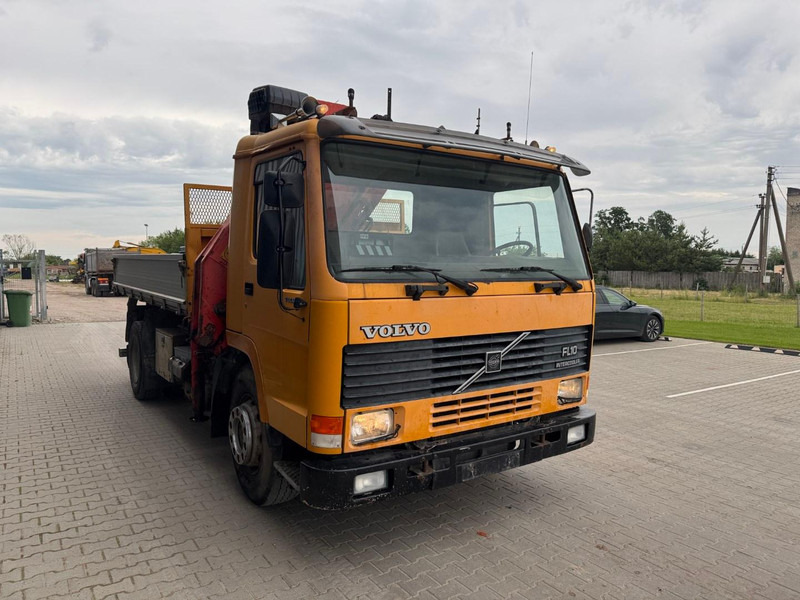 Volvo FL 10 - Camião basculante: foto 2 Volvo FL 10 - Camião basculante: foto 2