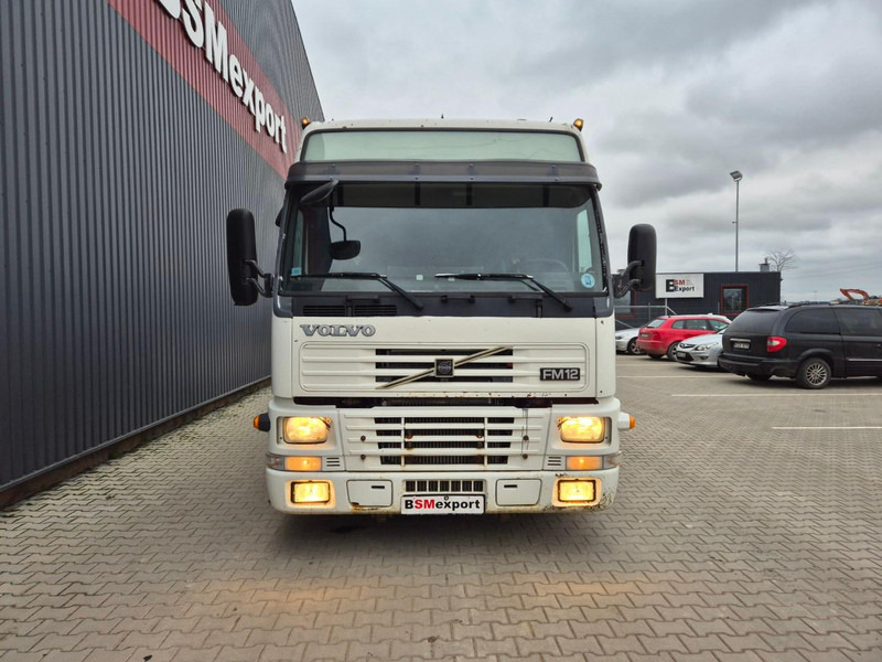 Volvo FM 12.420 without crane - Camião de caixa aberta/ Plataforma: foto 3 Volvo FM 12.420 without crane - Camião de caixa aberta/ Plataforma: foto 3