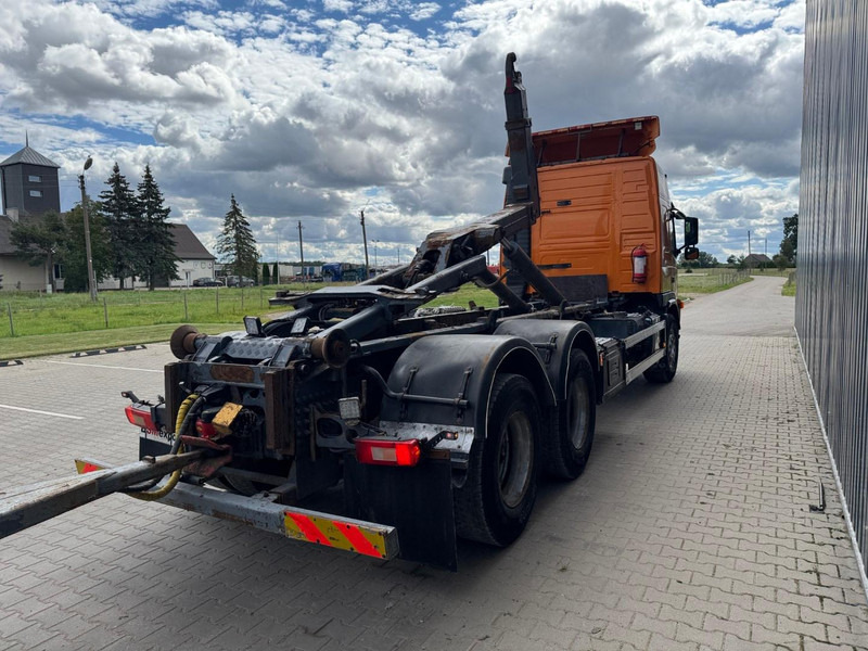 Volvo FM 440, 6x4, spring/spring, manual gearbox - Camião transportador de contêineres/ Caixa móvel: foto 3 Volvo FM 440, 6x4, spring/spring, manual gearbox - Camião transportador de contêineres/ Caixa móvel: foto 3