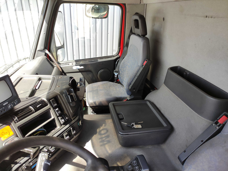 Caminhão de lixo Volvo FM 9 garbage truck: foto 8 Caminhão de lixo Volvo FM 9 garbage truck: foto 8