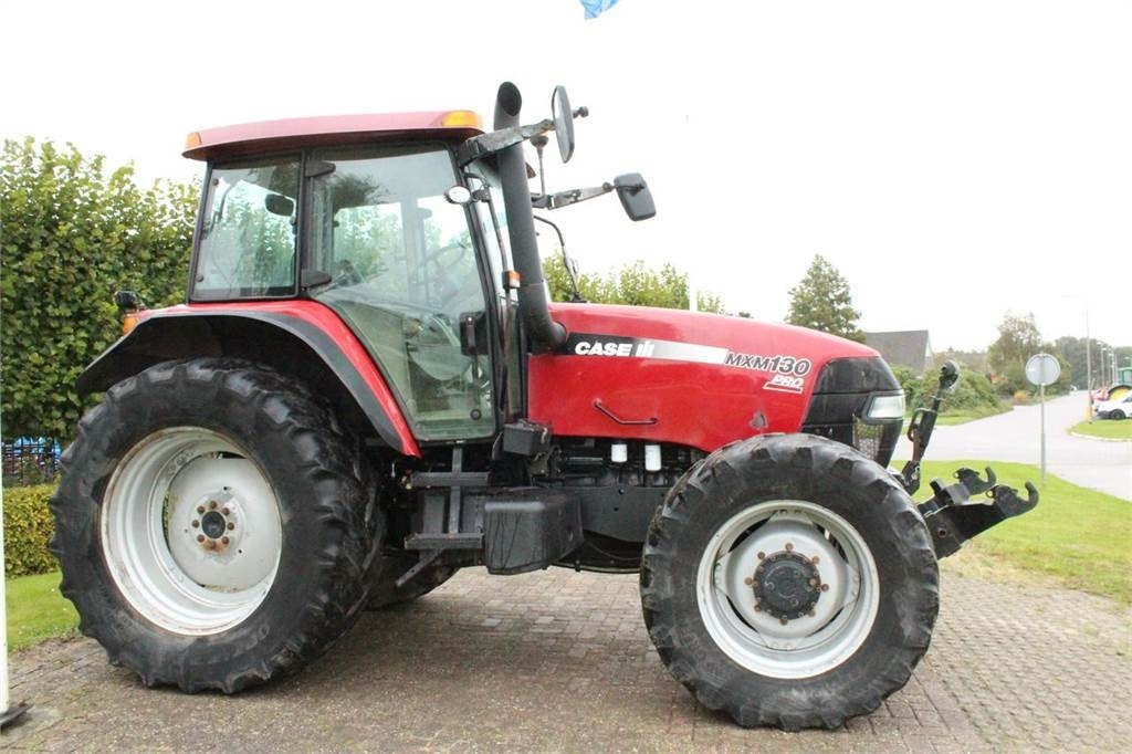 Case IH MXM130 - Trator: foto 2 Case IH MXM130 - Trator: foto 2