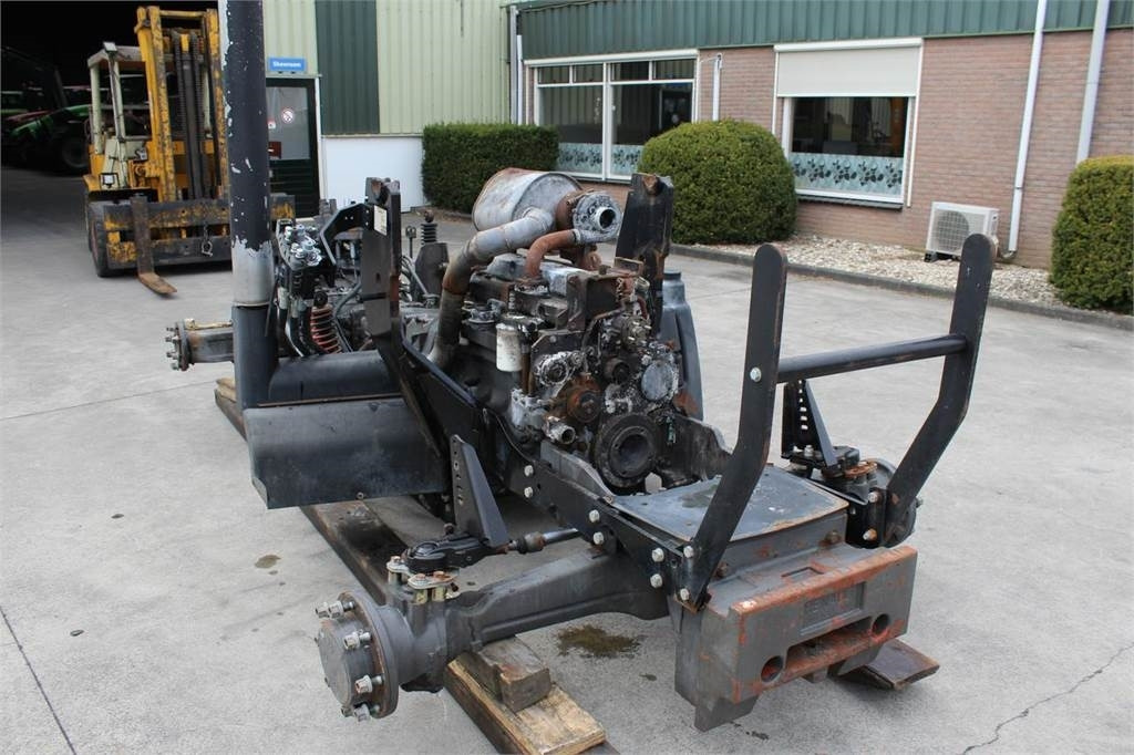 Renault Ares 626RZ - Trator: foto 5 Renault Ares 626RZ - Trator: foto 5
