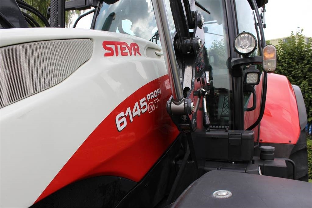 Steyr 6145 Profi CVT - Trator: foto 2 Steyr 6145 Profi CVT - Trator: foto 2