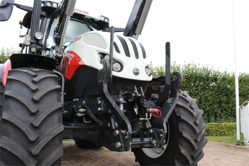Steyr 6145 Profi CVT - Trator: foto 4 Steyr 6145 Profi CVT - Trator: foto 4