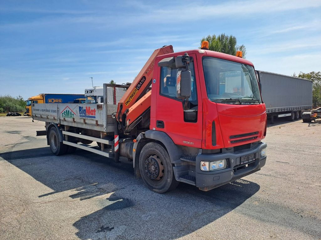 Iveco EuroCargo ML 180E21 Kran PKK12500 Iveco EuroCargo ML 180E21 Kran PKK12500 - Camião de caixa aberta/ Plataforma, Camião grua: foto 2 Iveco EuroCargo ML 180E21 Kran PKK12500 Iveco EuroCargo ML 180E21 Kran PKK12500 - Camião de caixa aberta/ Plataforma, Camião grua: foto 2