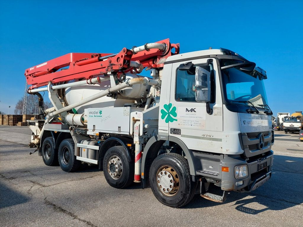 Mercedes-Benz Actros 4141 BB Putzmeister M24-3 Mercedes-Benz Actros 4141 BB Putzmeister M24-3 - Autobetoneira com bomba: foto 2 Mercedes-Benz Actros 4141 BB Putzmeister M24-3 Mercedes-Benz Actros 4141 BB Putzmeister M24-3 - Autobetoneira com bomba: foto 2