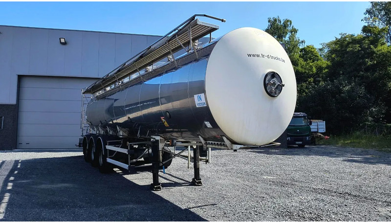 Magyar INSULATED INOX TANK 29000 L - 6 COMPARTIMENTS (!) - Semi-reboque cisterna: foto 2 Magyar INSULATED INOX TANK 29000 L - 6 COMPARTIMENTS (!) - Semi-reboque cisterna: foto 2
