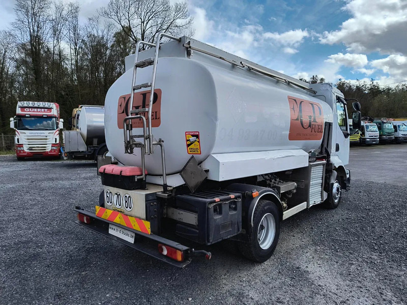 Renault Midlum 220 8000L FUEL / CARBURANT TANK - 3 COMP/ A LAMES - Camião cisterna: foto 5 Renault Midlum 220 8000L FUEL / CARBURANT TANK - 3 COMP/ A LAMES - Camião cisterna: foto 5