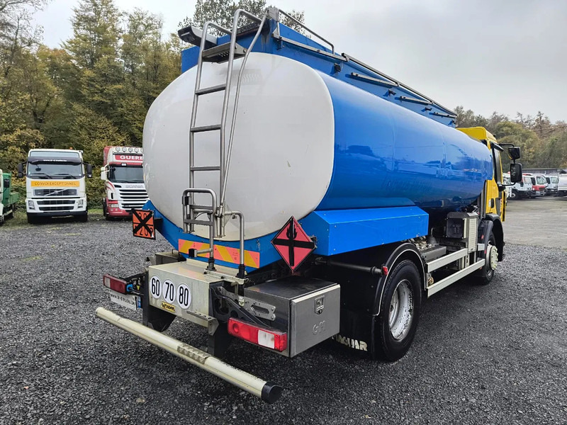 Renault Premium 270 DXI 13500L FUEL/CARBURANT - 4 COMP - Camião cisterna: foto 5 Renault Premium 270 DXI 13500L FUEL/CARBURANT - 4 COMP - Camião cisterna: foto 5