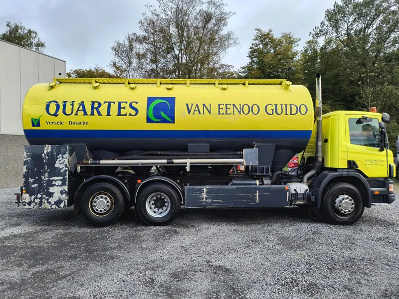 Scania 94 G.300 6X2 FOODBULK SILO - 8 COMP. - STEERING AXLE - Camião cisterna: foto 4 Scania 94 G.300 6X2 FOODBULK SILO - 8 COMP. - STEERING AXLE - Camião cisterna: foto 4