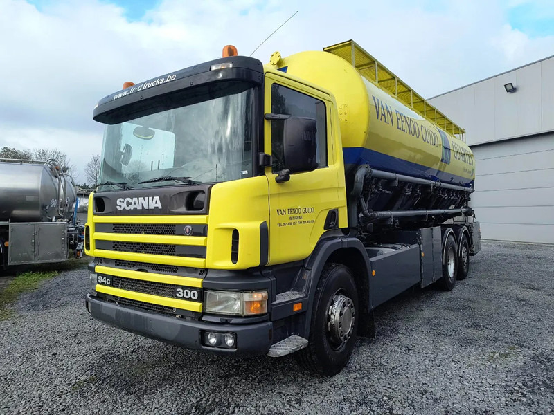 Scania 94 G.300 6X2 FOODBULK SILO - 8 COMP. - STEERING AXLE - Camião cisterna: foto 1 Scania 94 G.300 6X2 FOODBULK SILO - 8 COMP. - STEERING AXLE - Camião cisterna: foto 1