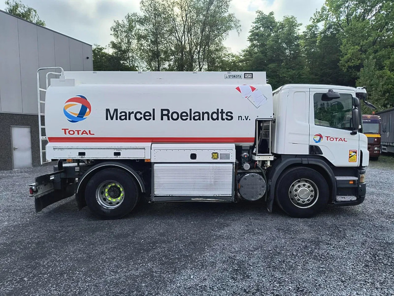 Scania P280 13000L FUEL/CARBURANT TANK - 4 COMP - Camião cisterna: foto 4 Scania P280 13000L FUEL/CARBURANT TANK - 4 COMP - Camião cisterna: foto 4