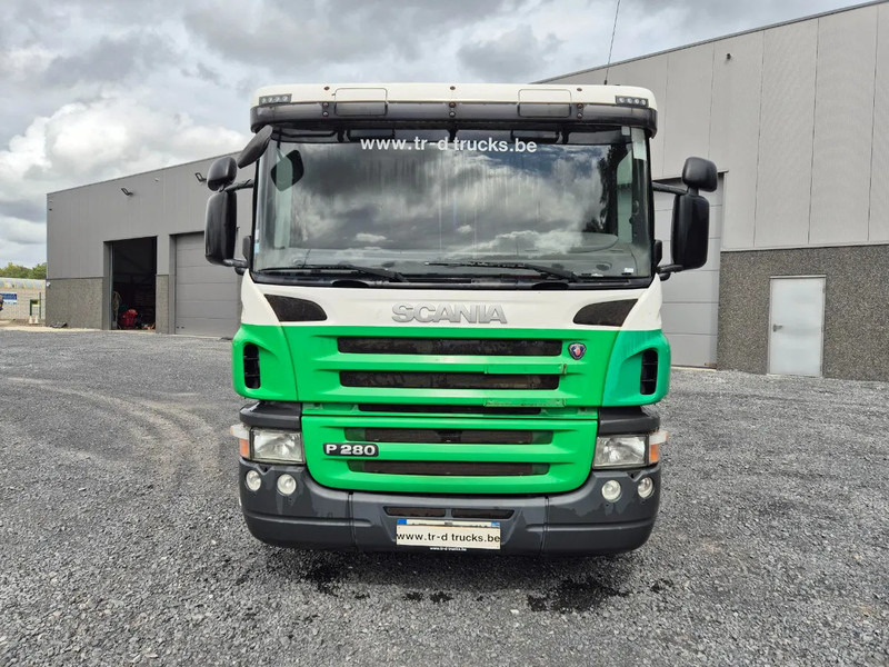 Scania P280 FUEL / CARBURANT 14000L - 5 COMP - RETARDER - Camião cisterna: foto 2 Scania P280 FUEL / CARBURANT 14000L - 5 COMP - RETARDER - Camião cisterna: foto 2