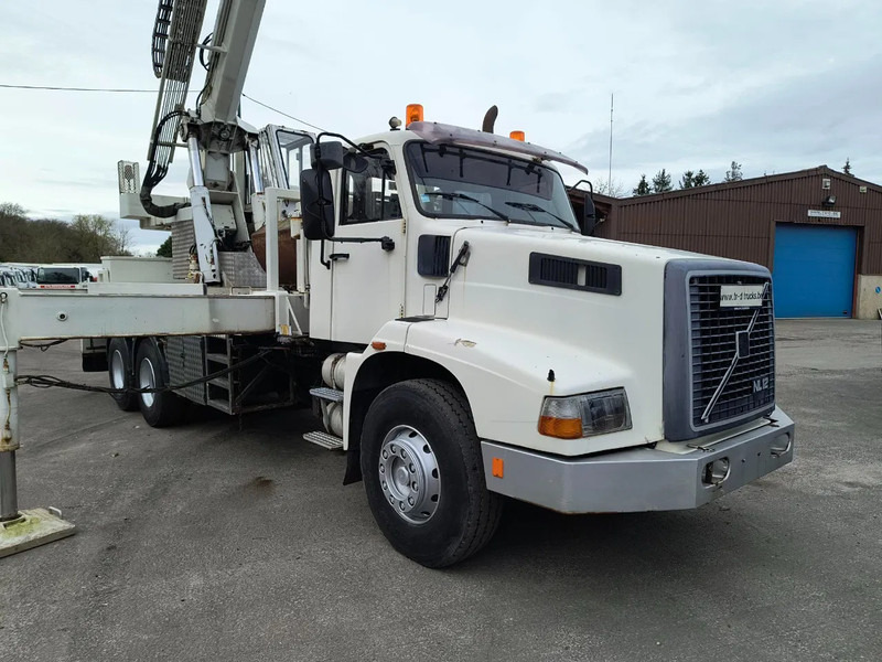 Volvo NL12 420 6x4 CRANE 60T/M - VIDEOS AVAILABLE - Camião grua: foto 3 Volvo NL12 420 6x4 CRANE 60T/M - VIDEOS AVAILABLE - Camião grua: foto 3