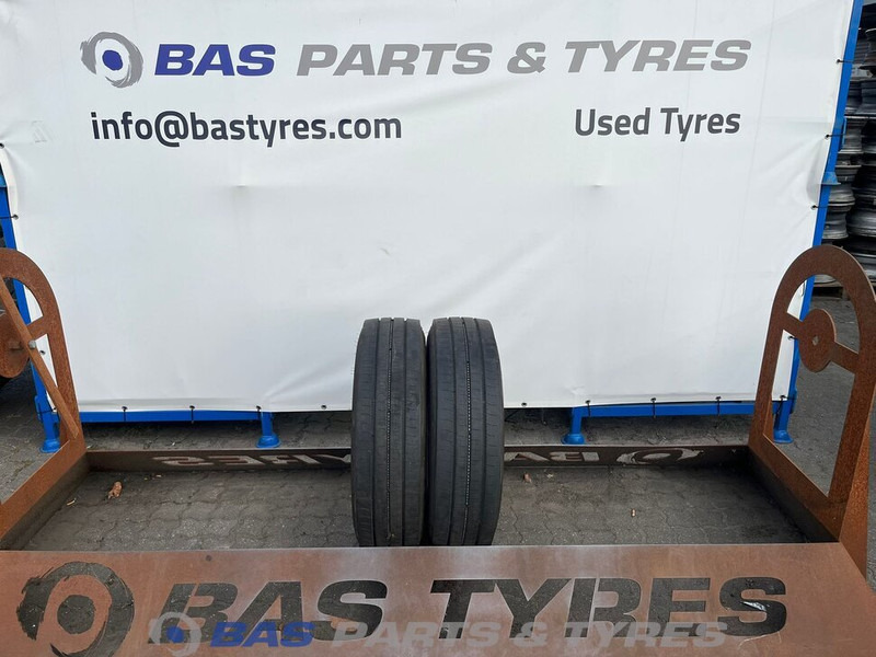 Bridgestone Bridgestone 205/75R17.5 Duravis R-Steer002 124/122 M M+S 3PMSF gebruikte set - Pneu para Camião: foto 1 Bridgestone Bridgestone 205/75R17.5 Duravis R-Steer002 124/122 M M+S 3PMSF gebruikte set - Pneu para Camião: foto 1