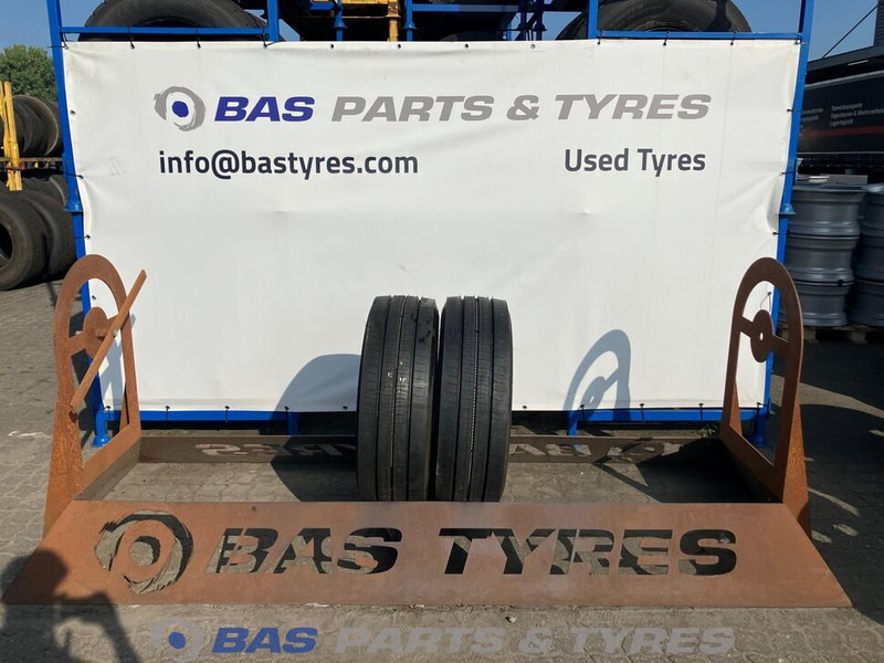 Bridgestone Bridgestone 265/70R17.5 Duravis R-Steer002 138/136 M M+S 3PMSF gebruikte set - Pneu para Camião: foto 1 Bridgestone Bridgestone 265/70R17.5 Duravis R-Steer002 138/136 M M+S 3PMSF gebruikte set - Pneu para Camião: foto 1