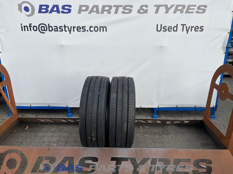 Bridgestone Bridgestone 265/70R17.5 Duravis R-Steer002 138/136 M M+S 3PMSF gebruikte set - Pneu para Camião: foto 1 Bridgestone Bridgestone 265/70R17.5 Duravis R-Steer002 138/136 M M+S 3PMSF gebruikte set - Pneu para Camião: foto 1