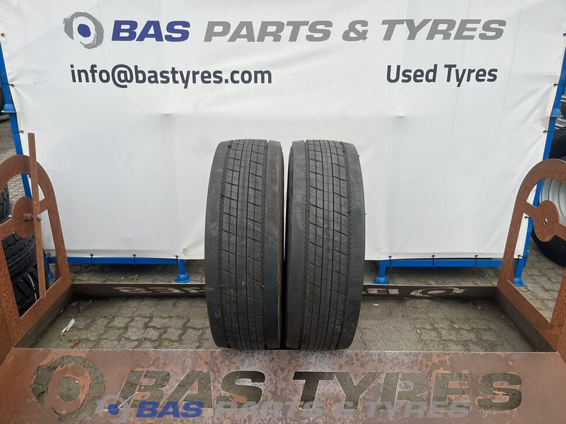 Bridgestone Bridgestone 315/70R22.5 DURAVIS R-STEER002 156/154 M M+S 3PMSF gebruikte set - Pneu para Camião: foto 1 Bridgestone Bridgestone 315/70R22.5 DURAVIS R-STEER002 156/154 M M+S 3PMSF gebruikte set - Pneu para Camião: foto 1