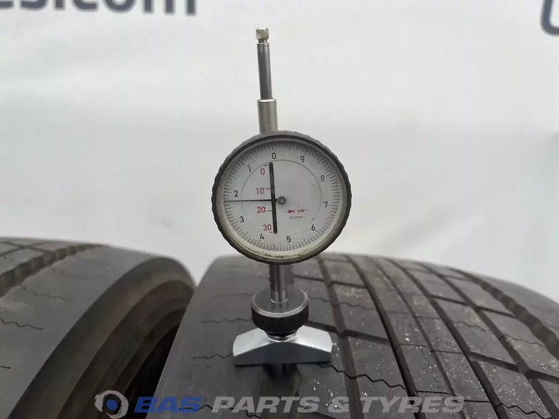 Bridgestone Bridgestone 315/70R22.5 DURAVIS R-STEER002 156/154 M M+S 3PMSF gebruikte set - Pneu para Camião: foto 3 Bridgestone Bridgestone 315/70R22.5 DURAVIS R-STEER002 156/154 M M+S 3PMSF gebruikte set - Pneu para Camião: foto 3