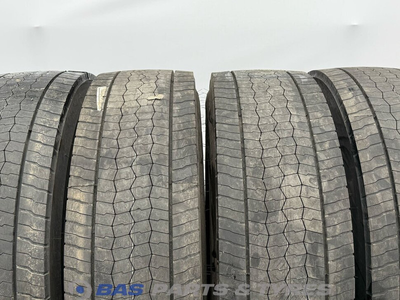Bridgestone Bridgestone 315/80R22.5 Ecopia Drive Enliten 154/150 M+S 3PMSF gebruikte set - Pneu para Camião: foto 2 Bridgestone Bridgestone 315/80R22.5 Ecopia Drive Enliten 154/150 M+S 3PMSF gebruikte set - Pneu para Camião: foto 2