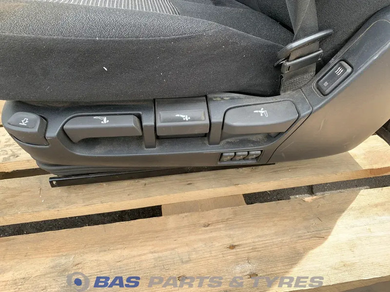 DAF CF Euro 6 Bestuurdersstoel DAF 1978966 - Banco para Camião: foto 5 DAF CF Euro 6 Bestuurdersstoel DAF 1978966 - Banco para Camião: foto 5