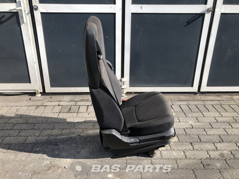 DAF CF Euro 6 Bijrijdersstoel DAF 1844380 - Banco para Camião: foto 4 DAF CF Euro 6 Bijrijdersstoel DAF 1844380 - Banco para Camião: foto 4